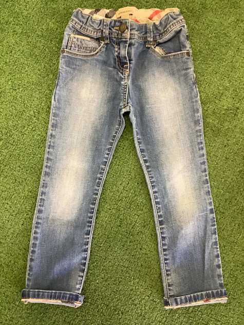Jeans Burberry 4 anni