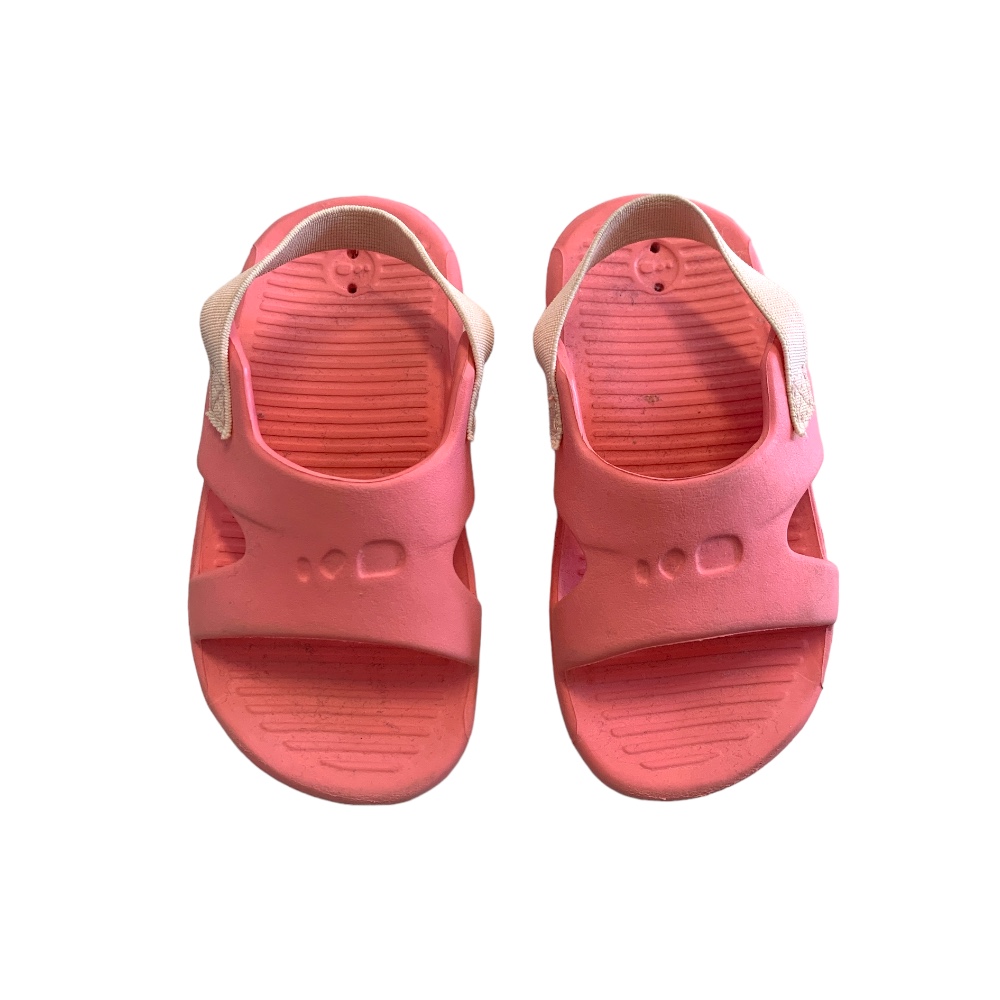 Sandali di gomma Decathlon n 21/22